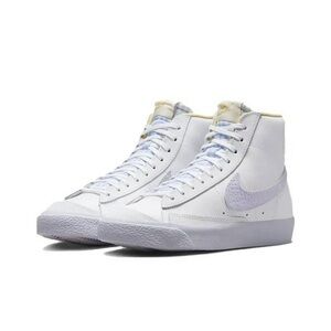Nike blazer 77 Easter big kids shoes size 7/ women’s 8.5